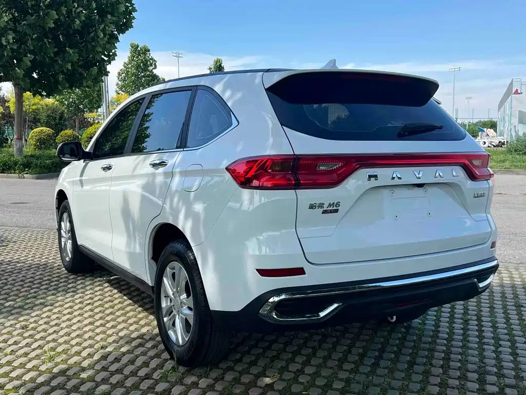 HAVAL M6 2023 PLUS 1.5T DCT精英 SMART LINK TYPE — фото 4