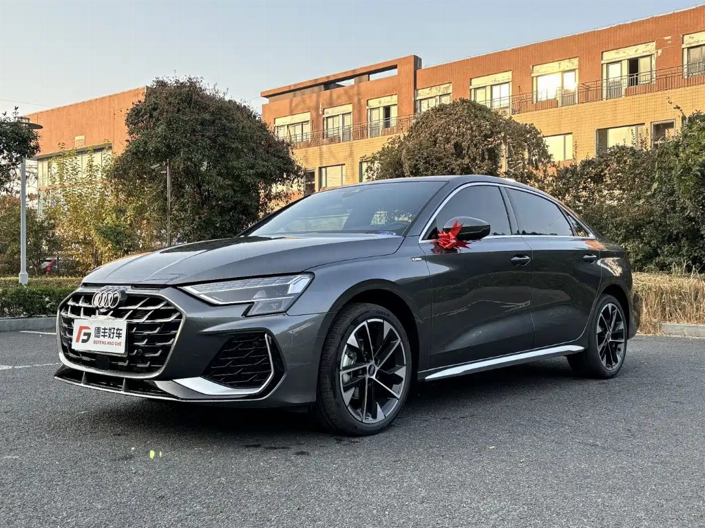 AUDI A3 2025 MODEL A3L LIMOUSINE 35TFSI 飞驰 ENJOY TYPE — фото 1