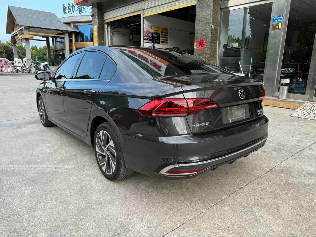 VOLKSWAGEN BORA 2023 300TSI DSG尊行 EDITION — фото 6