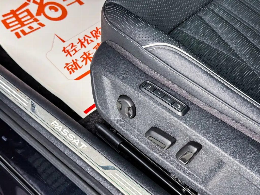 VOLKSWAGEN PASSAT 2022 330TSI 星空 PREMIUM EDITION — фото 11