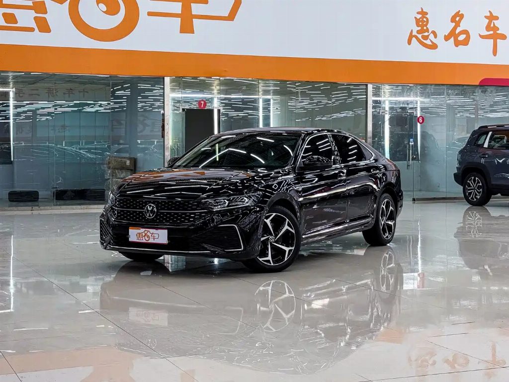 VOLKSWAGEN PASSAT 2022 330TSI 星空 PREMIUM EDITION — фото 3