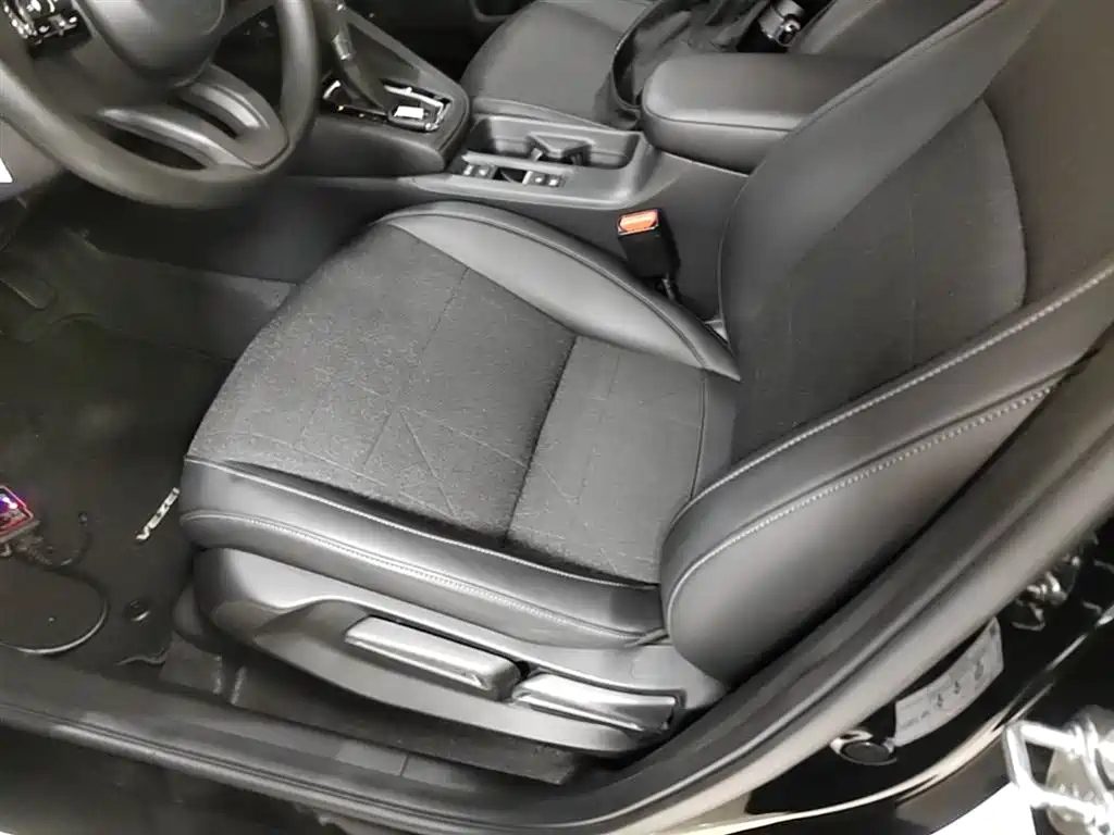 HONDA VEZEL 2023 1.5L CVT TECH EDITION — фото 15