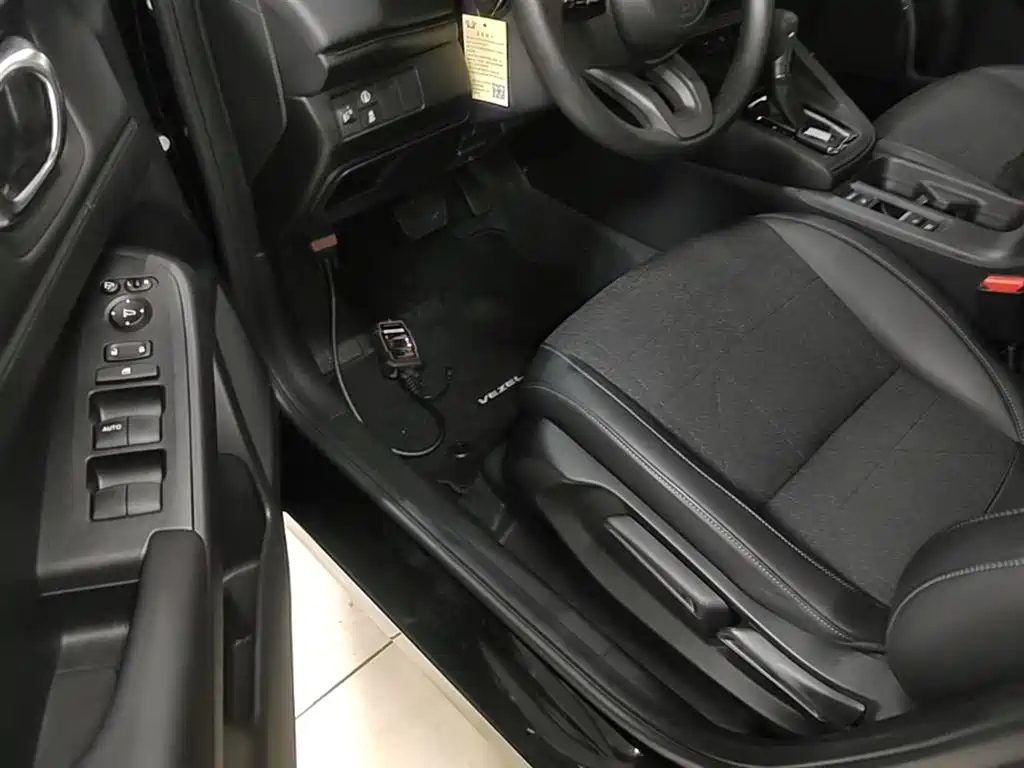 HONDA VEZEL 2023 1.5L CVT TECH EDITION — фото 16