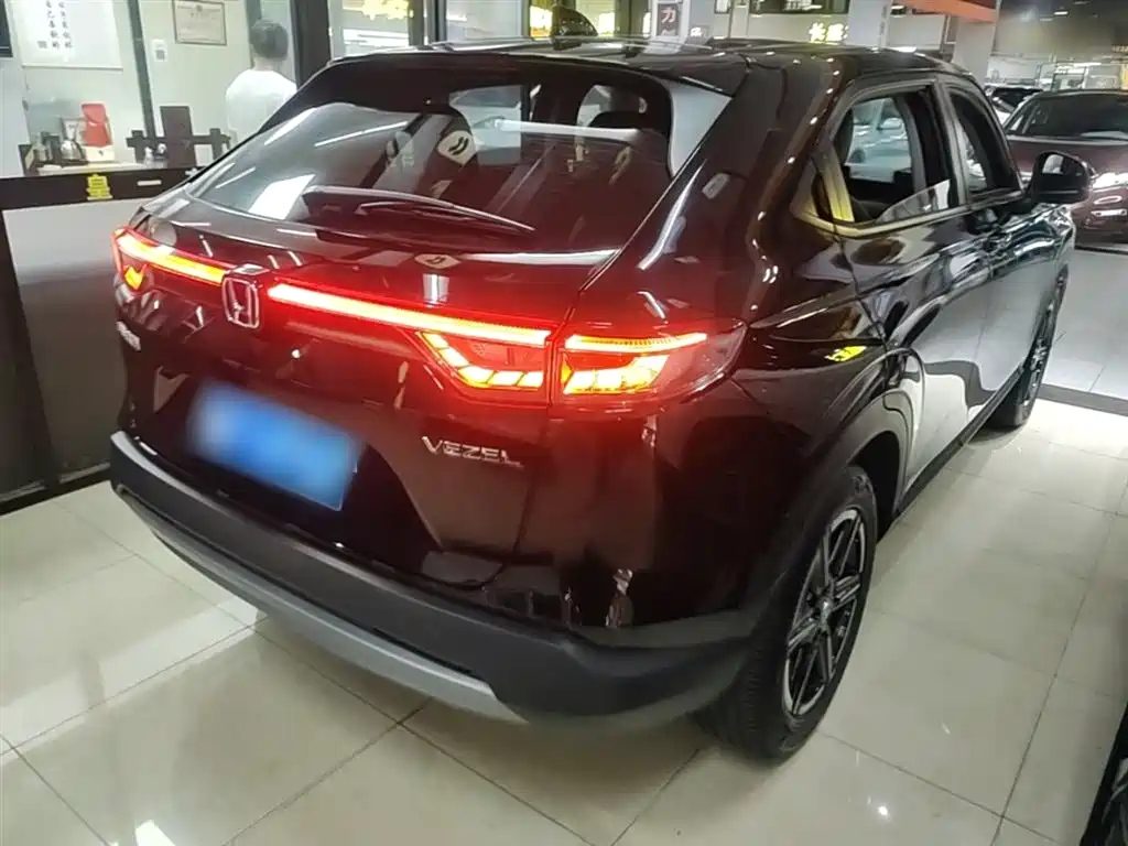 HONDA VEZEL 2023 1.5L CVT TECH EDITION — фото 7