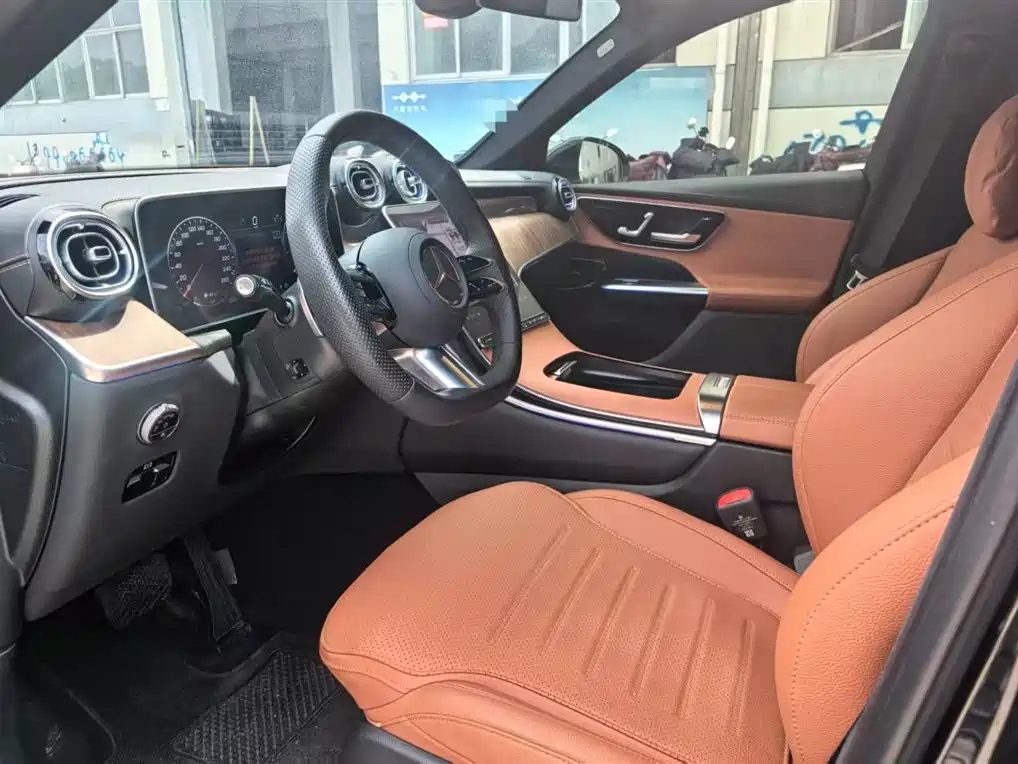 MERCEDES-BENZ GLC 2024 FACELIFT GLC 300 L 4MATIC DYNAMIC 5 SEATS — фото 4