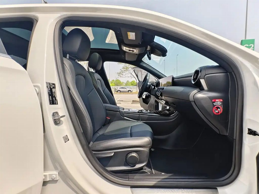 MERCEDES-BENZ A-CLASS 2023 A 180 L — фото 11