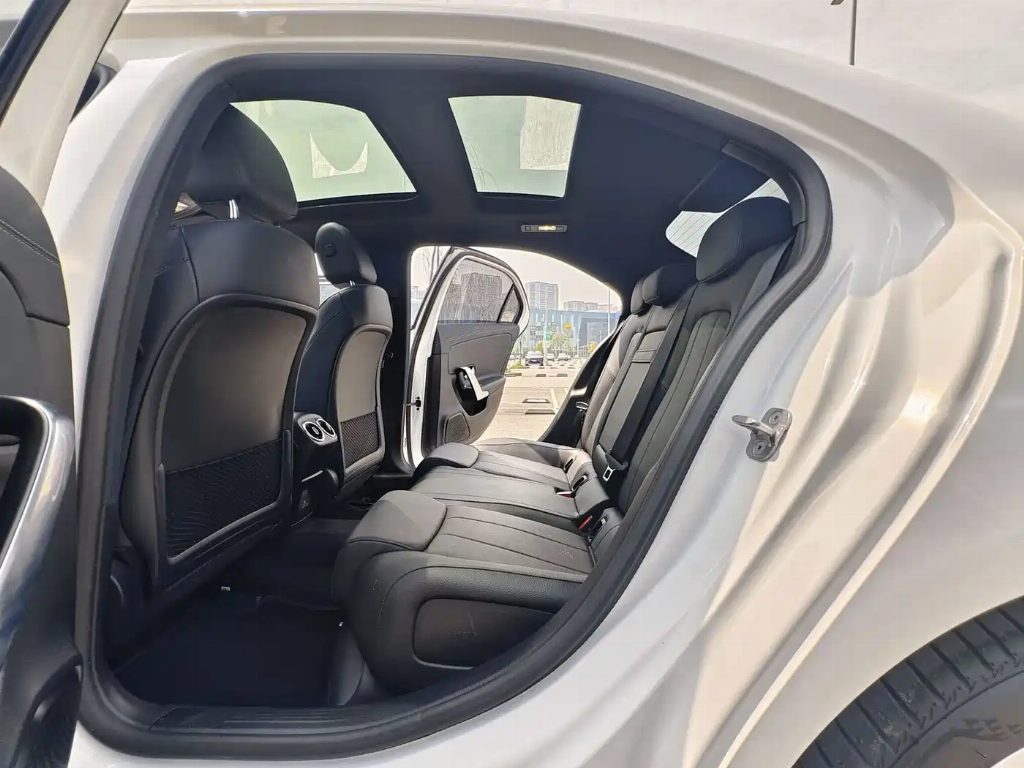 MERCEDES-BENZ A-CLASS 2023 A 180 L — фото 10