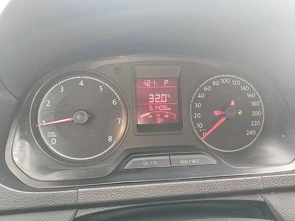 VOLKSWAGEN JETTA 2017 1.5L AT FASHION TYPE — фото 12