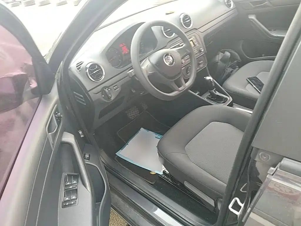VOLKSWAGEN JETTA 2017 1.5L AT FASHION TYPE — фото 16