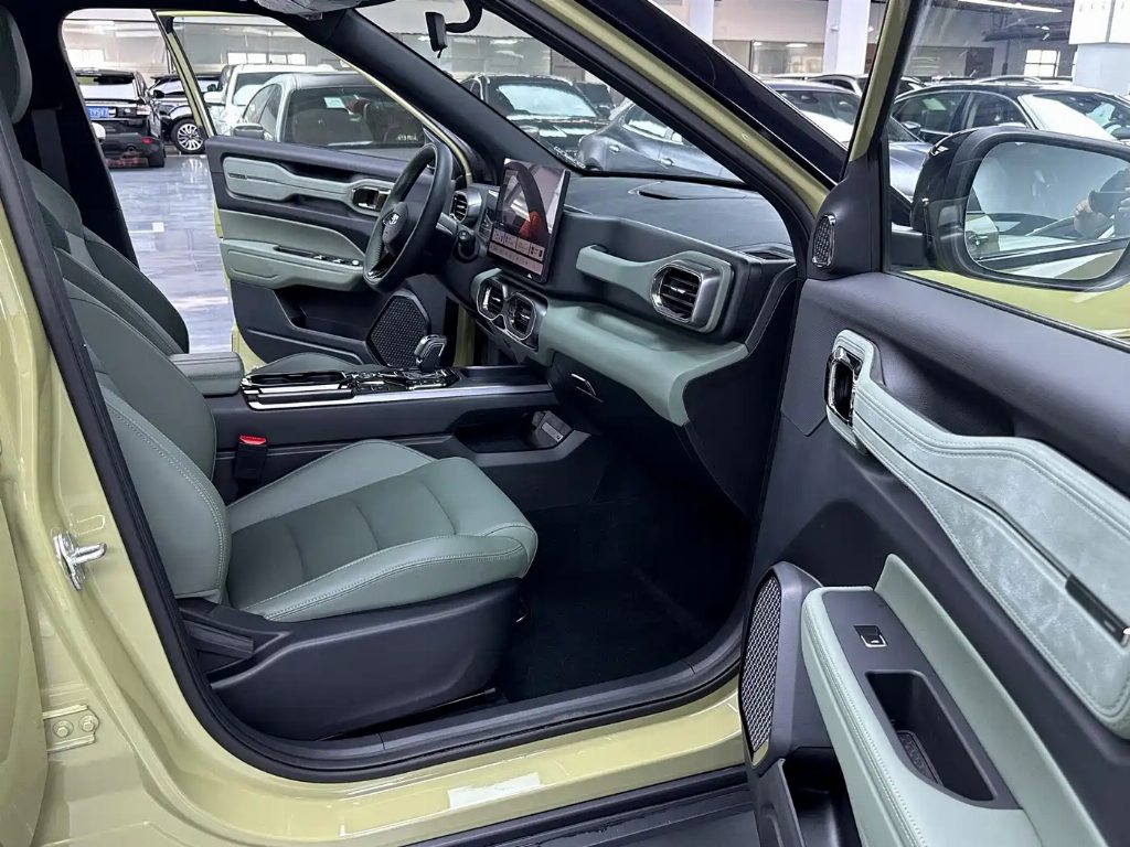 GEELY AUTO COWBOY 2025 1.5TD 潮玩 EDITION — фото 8