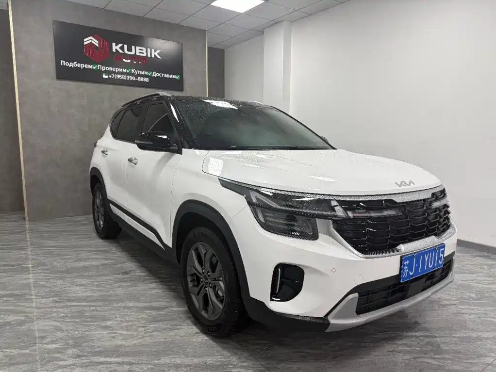 KIA SELTOS 2023 1.5L CVT DELUXE EDITION — фото 1