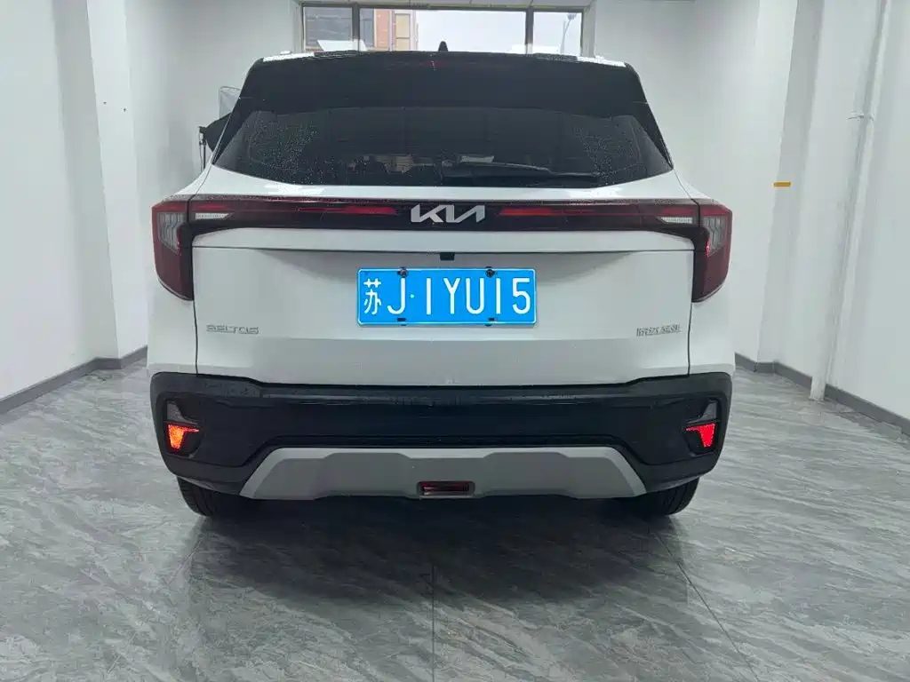 KIA SELTOS 2023 1.5L CVT DELUXE EDITION — фото 11