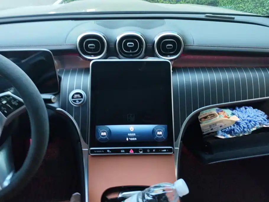 MERCEDES-BENZ GLC 2025 FACELIFT GLC 260 L 4MATIC DYNAMIC — фото 13