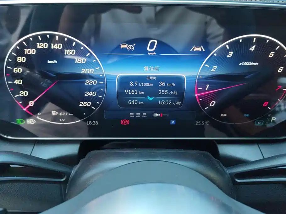 MERCEDES-BENZ GLC 2025 FACELIFT GLC 260 L 4MATIC DYNAMIC — фото 14