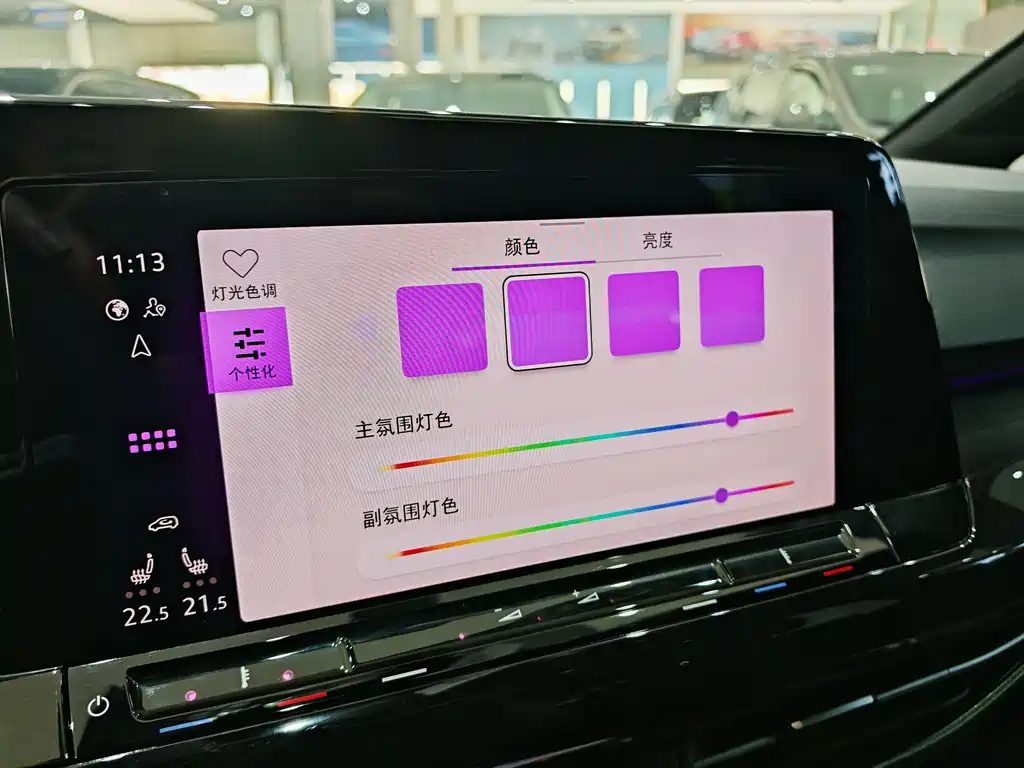 VOLKSWAGEN GOLF 2023 280TSI DSG R-LINE LITE — фото 13
