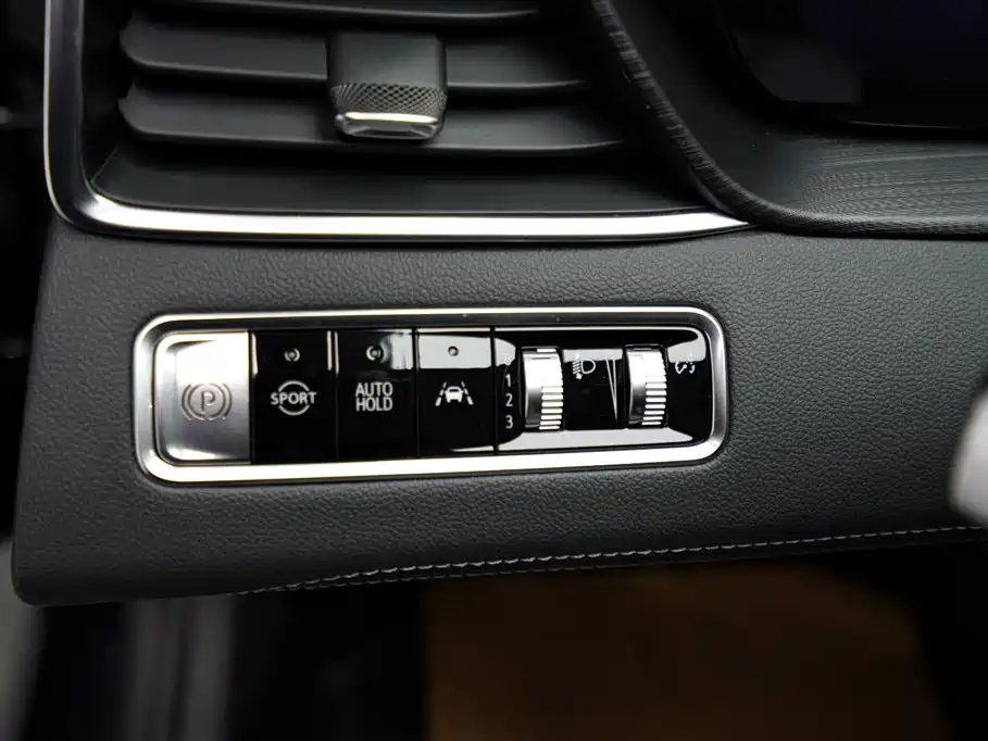 BUICK LACROSSE 2024 28T 越尊 EDITION — фото 6