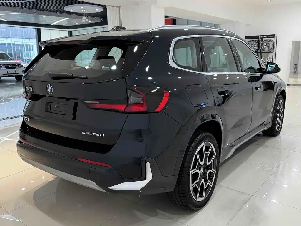 BMW X1 2024 SDRIVE25LI M SPORT SET — фото 5