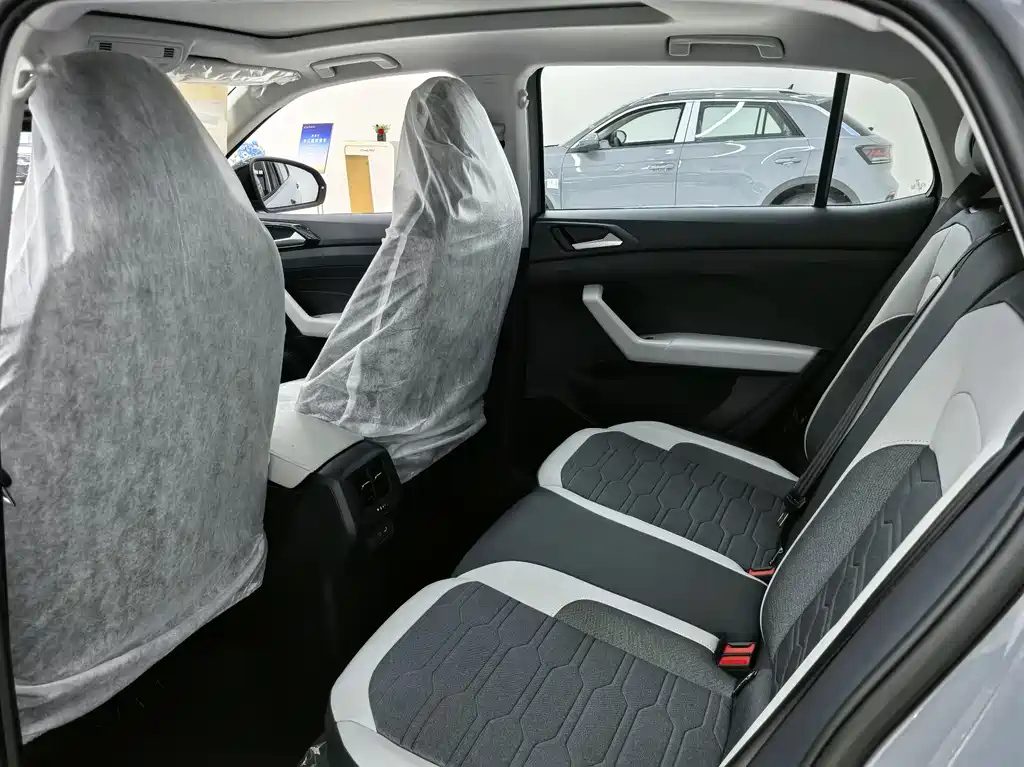 VOLKSWAGEN THARU 2026 新锐 1.5L 锐意 EDITION — фото 7