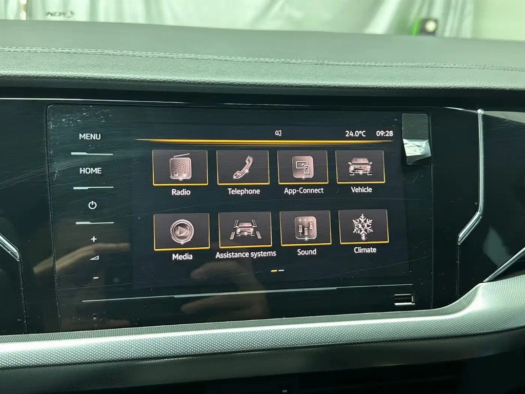VOLKSWAGEN PASSAT 2022 280TSI ELITE EDITION — фото 12
