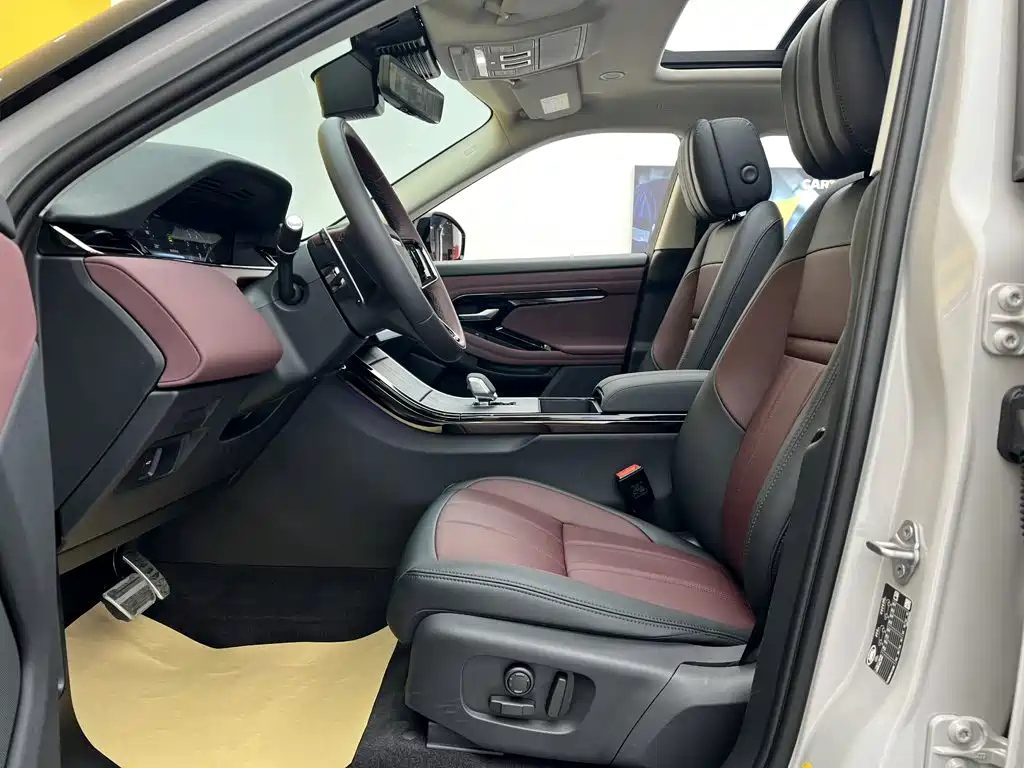LAND ROVER RANGE ROVER EVOQUE 2026 RANGE ROVER EVOQUE L SE — фото 15