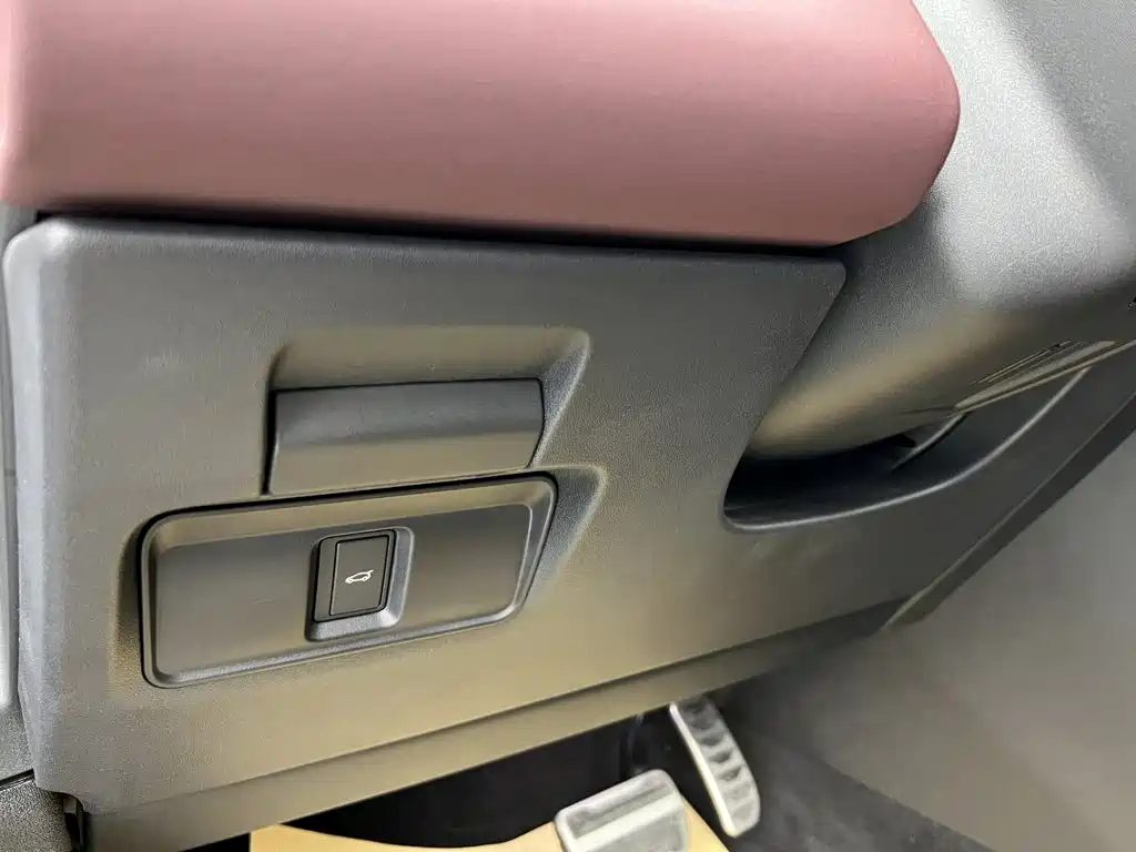 LAND ROVER RANGE ROVER EVOQUE 2026 RANGE ROVER EVOQUE L SE — фото 38
