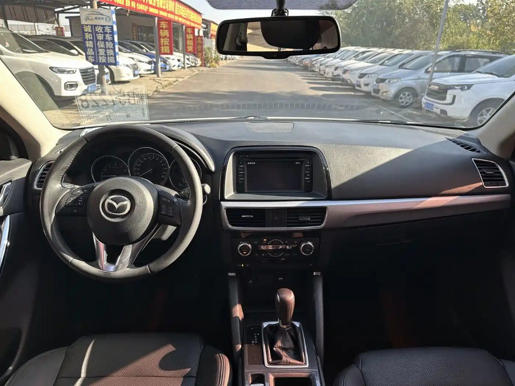 MAZDA CX-5 2015 2.0L AT 4WD LUXURY — фото 4