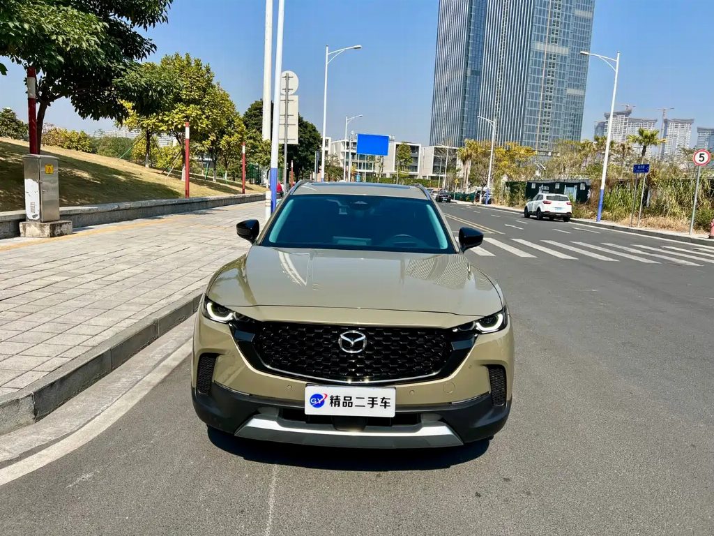 MAZDA CX-50 2023 2.5L 尊行 EDITION — фото 3