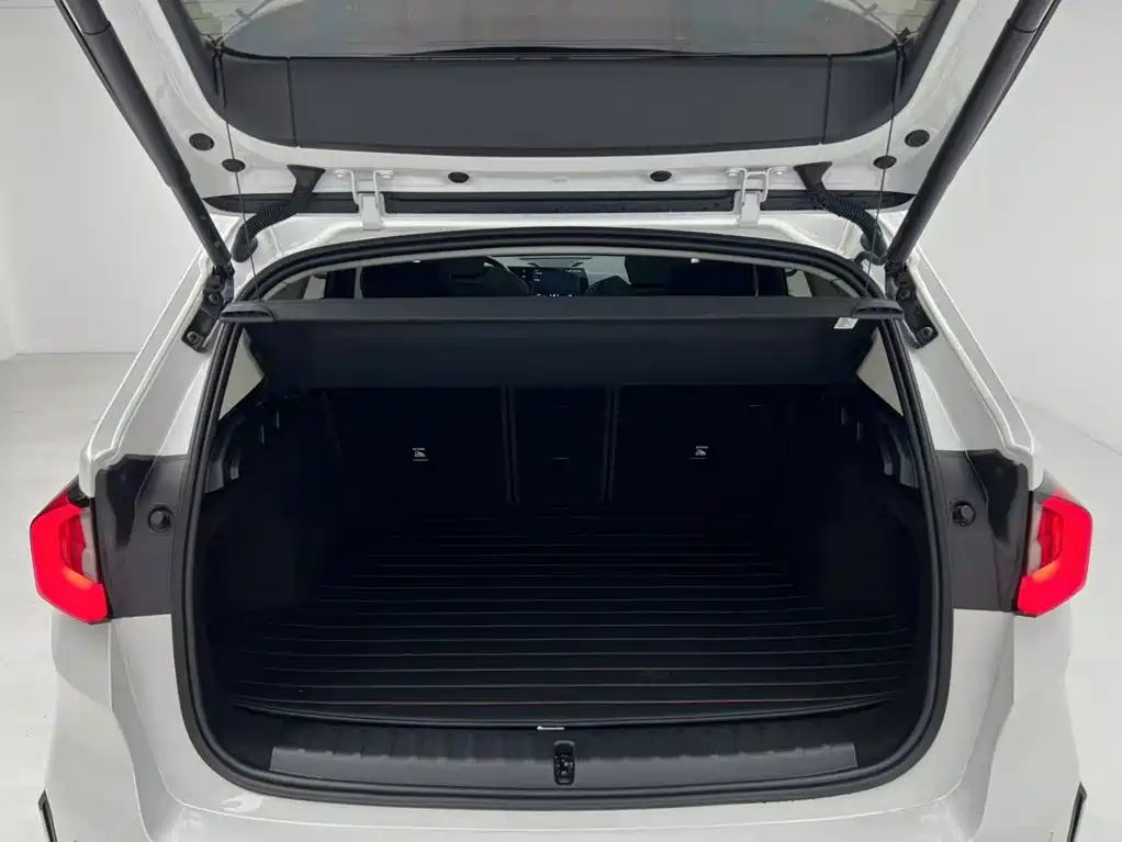 BMW X1 2023 SDRIVE20LI X设计 SET — фото 11