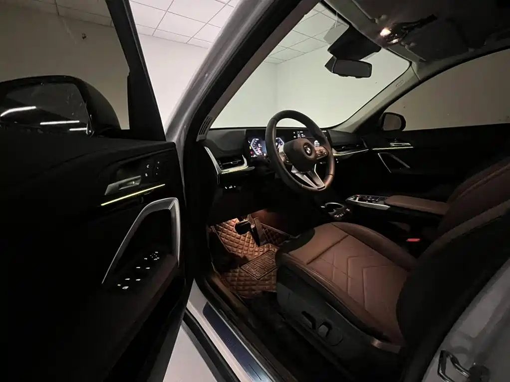 BMW X1 2023 SDRIVE20LI X设计 SET — фото 13