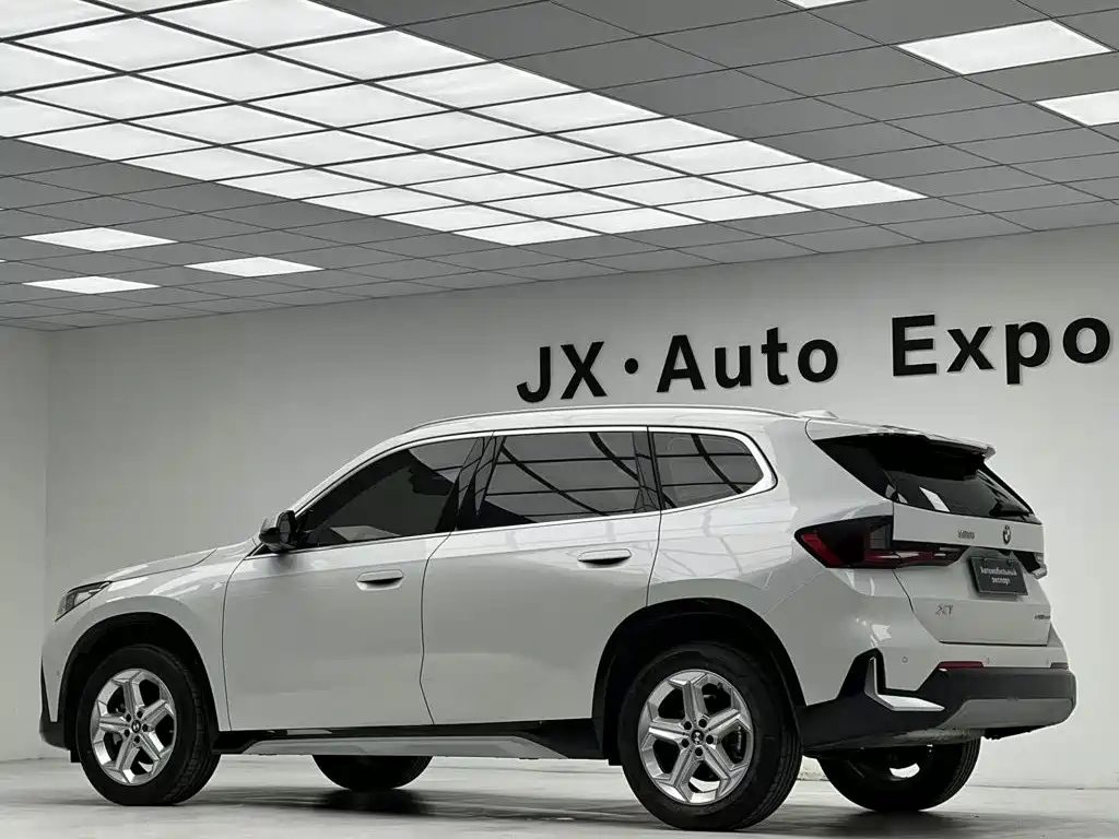 BMW X1 2023 SDRIVE20LI X设计 SET — фото 7