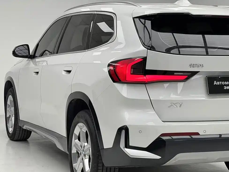 BMW X1 2023 SDRIVE20LI X设计 SET — фото 8