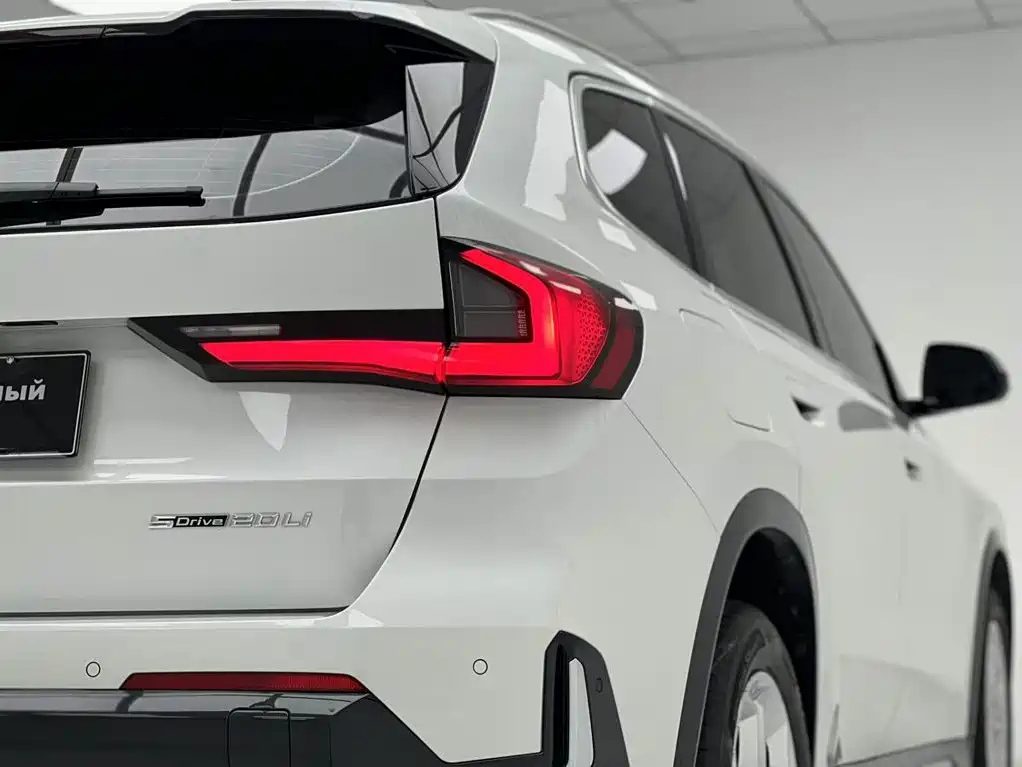 BMW X1 2023 SDRIVE20LI X设计 SET — фото 10