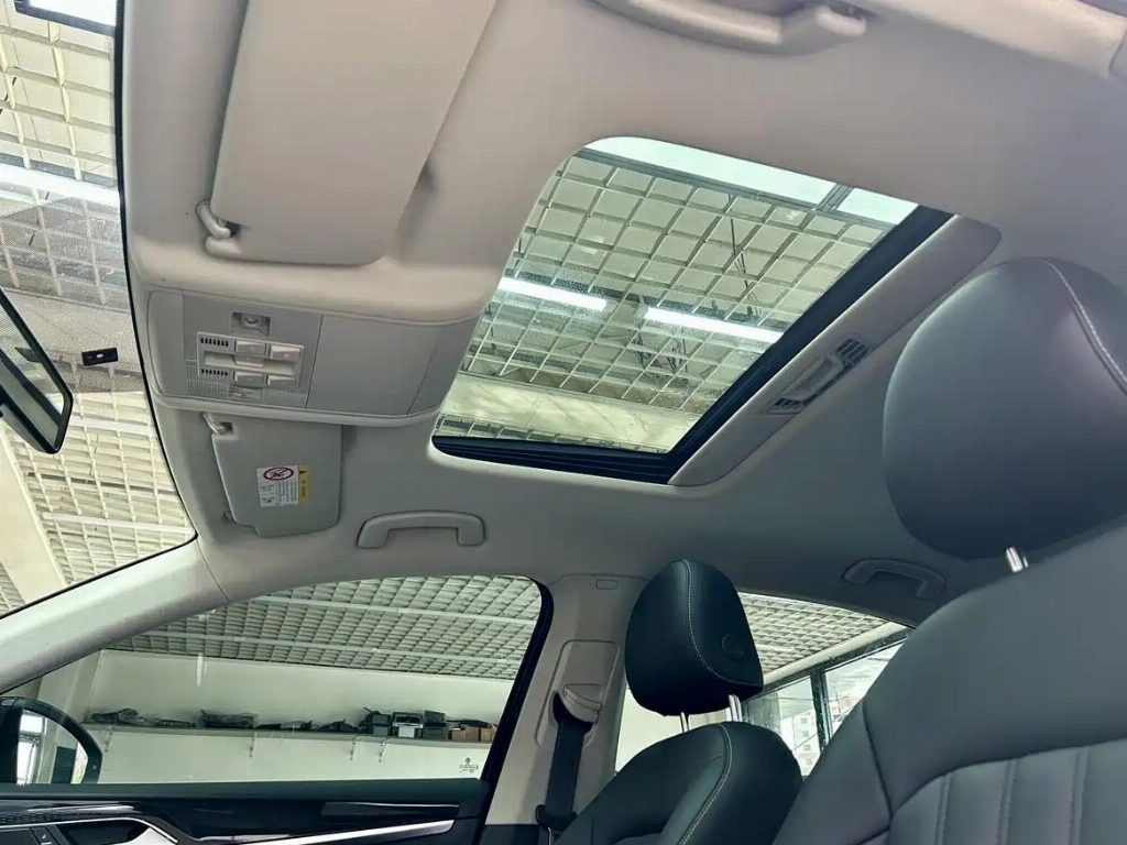 VOLKSWAGEN PASSAT 2022 280TSI ELITE EDITION — фото 17