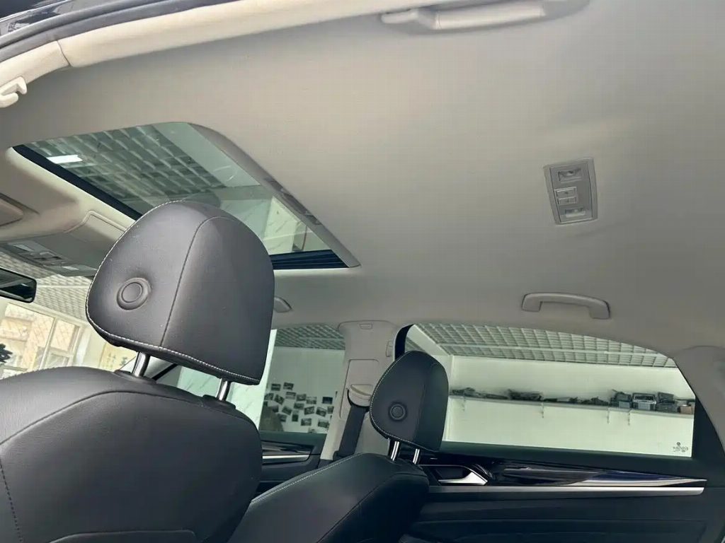 VOLKSWAGEN PASSAT 2022 280TSI ELITE EDITION — фото 18