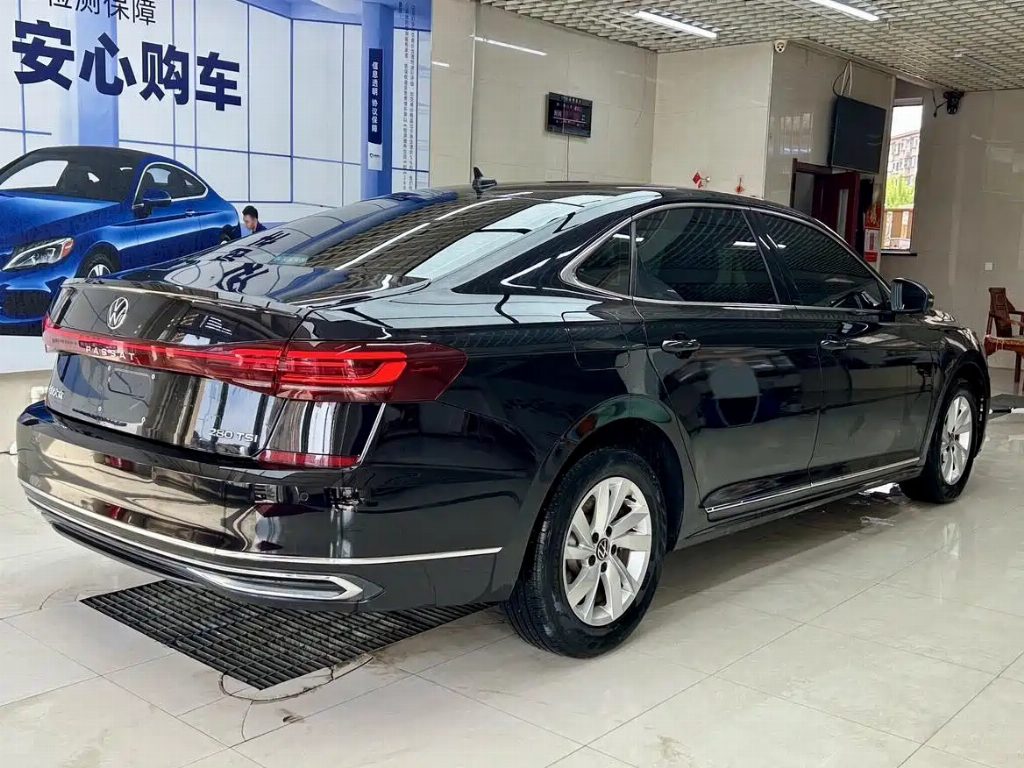 VOLKSWAGEN PASSAT 2022 280TSI ELITE EDITION — фото 4