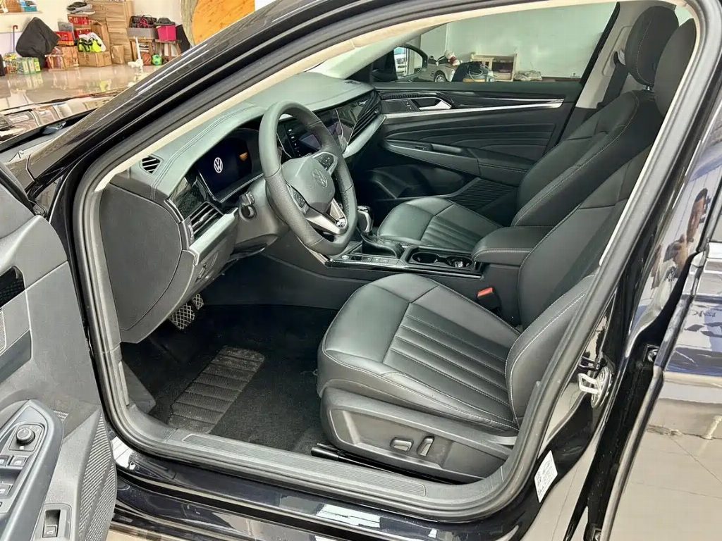 VOLKSWAGEN PASSAT 2022 280TSI ELITE EDITION — фото 8