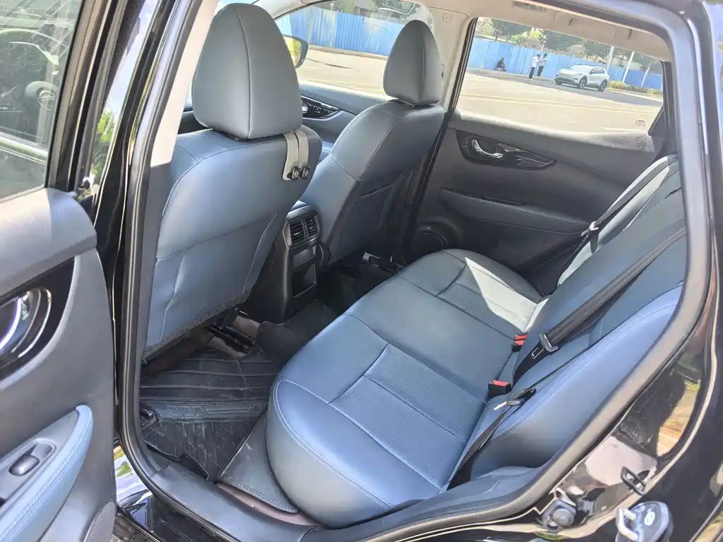 NISSAN QASHQAI 2025 荣誉 2.0L CVT XV PLUS LEADING — фото 8