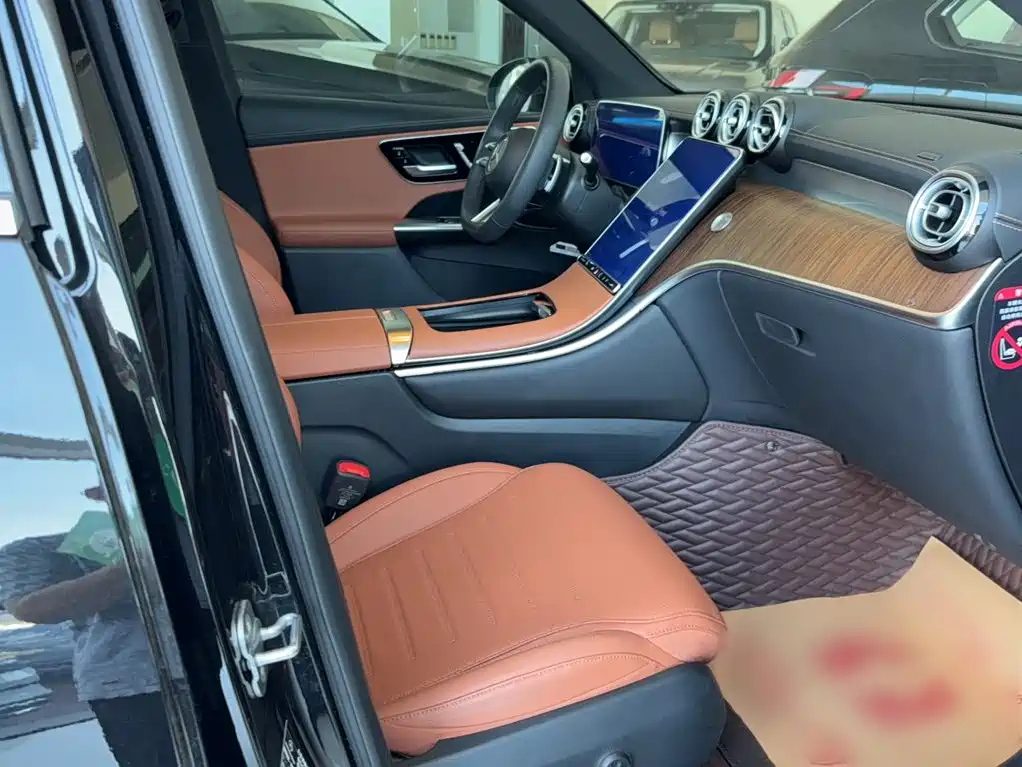 MERCEDES-BENZ GLC 2024 GLC 300 L 4MATIC DYNAMIC 5 SEATS — фото 4