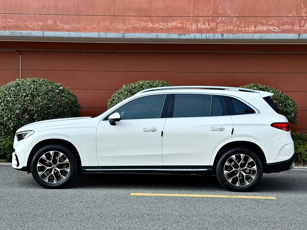 MERCEDES-BENZ GLC 2024 GLC 260 L 4MATIC DYNAMIC 5 SEATS — фото 13