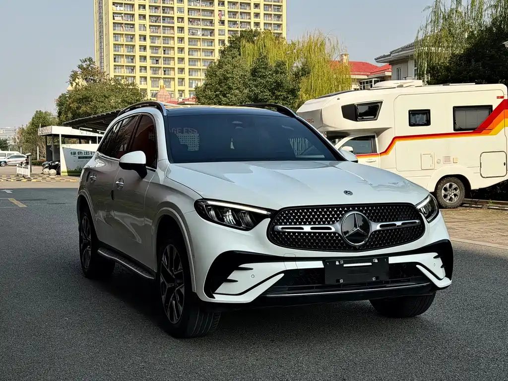 MERCEDES-BENZ GLC 2024 GLC 260 L 4MATIC DYNAMIC 5 SEATS — фото 3