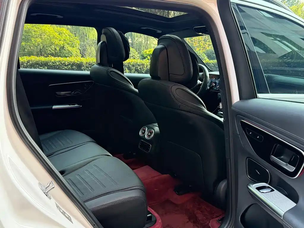 MERCEDES-BENZ GLC 2024 GLC 260 L 4MATIC DYNAMIC 5 SEATS — фото 8