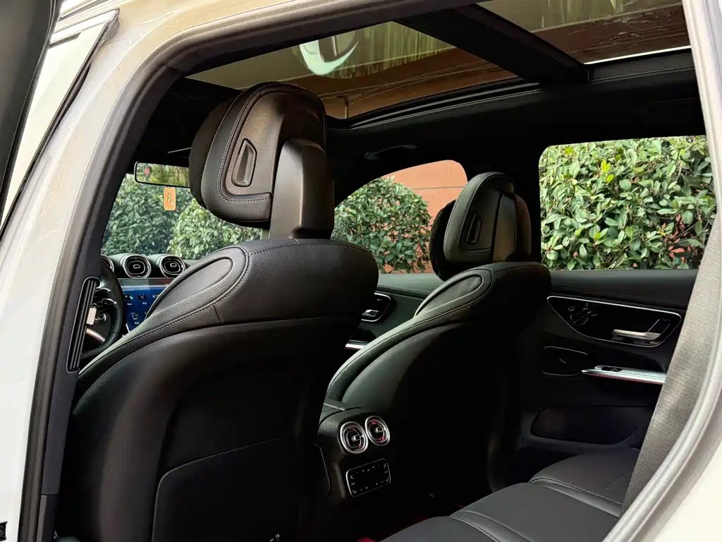 MERCEDES-BENZ GLC 2024 GLC 260 L 4MATIC DYNAMIC 5 SEATS — фото 10