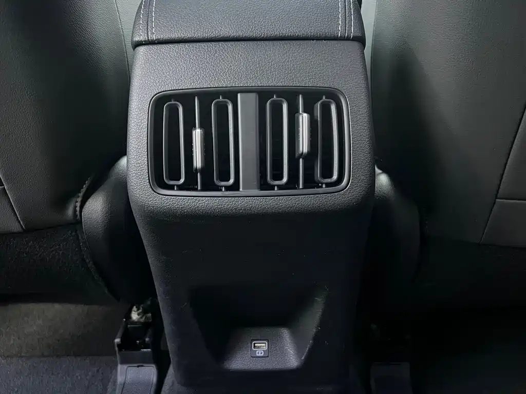 HYUNDAI BEIJING HYUNDAI IX35 2021 240TGDI DCT 2WD GLS LEADING — фото 12
