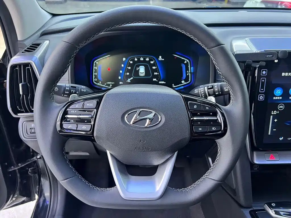 HYUNDAI BEIJING HYUNDAI IX35 2021 240TGDI DCT 2WD GLS LEADING — фото 6