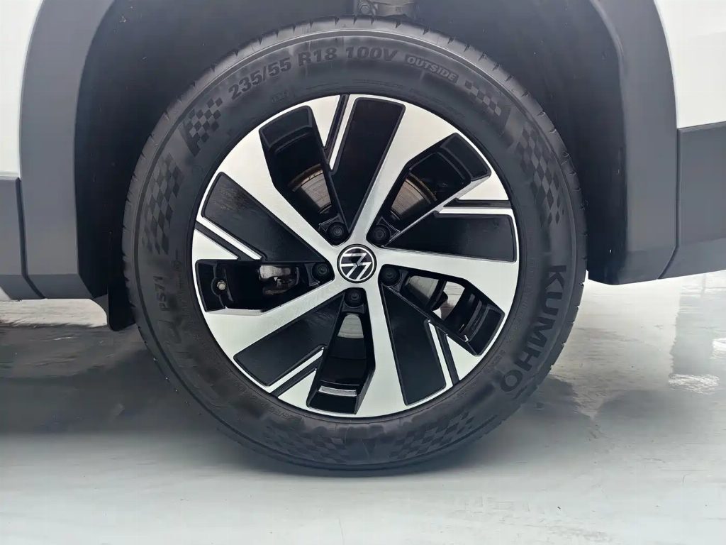 VOLKSWAGEN TAYRON 2026 TAYRON L 300TSI 2WD 精英 — фото 12