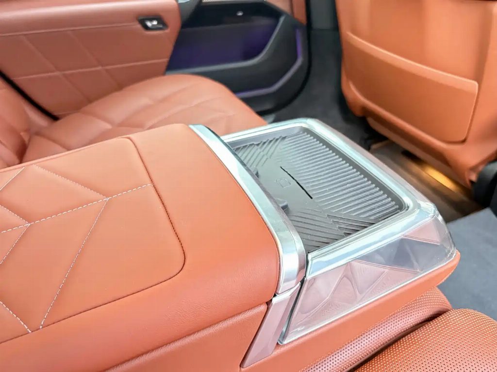 BMW I7 2023 EDRIVE50L ENJOY M SPORT SET — фото 18