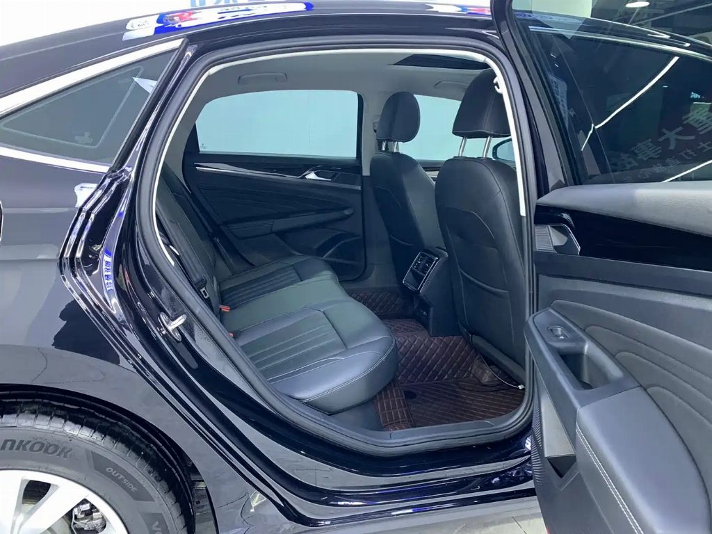 VOLKSWAGEN PASSAT 2023 FACELIFT 280TSI ELITE EDITION — фото 16