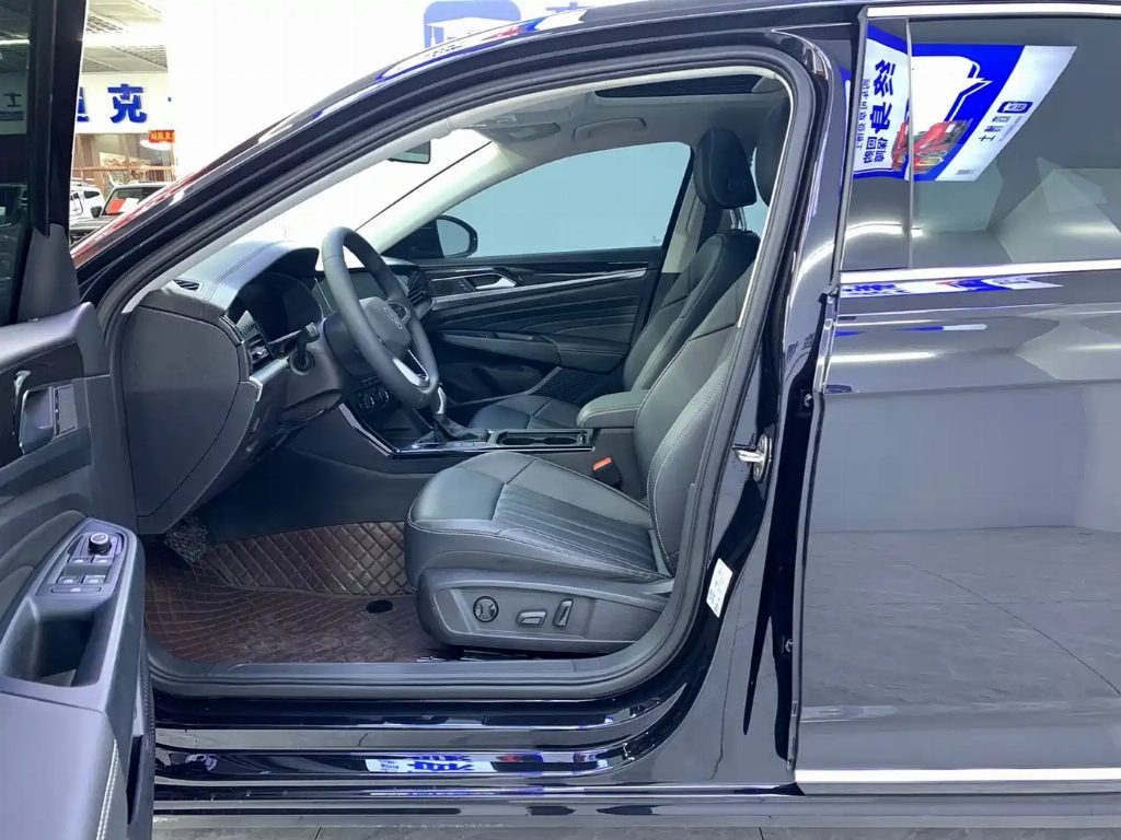 VOLKSWAGEN PASSAT 2023 FACELIFT 280TSI ELITE EDITION — фото 10