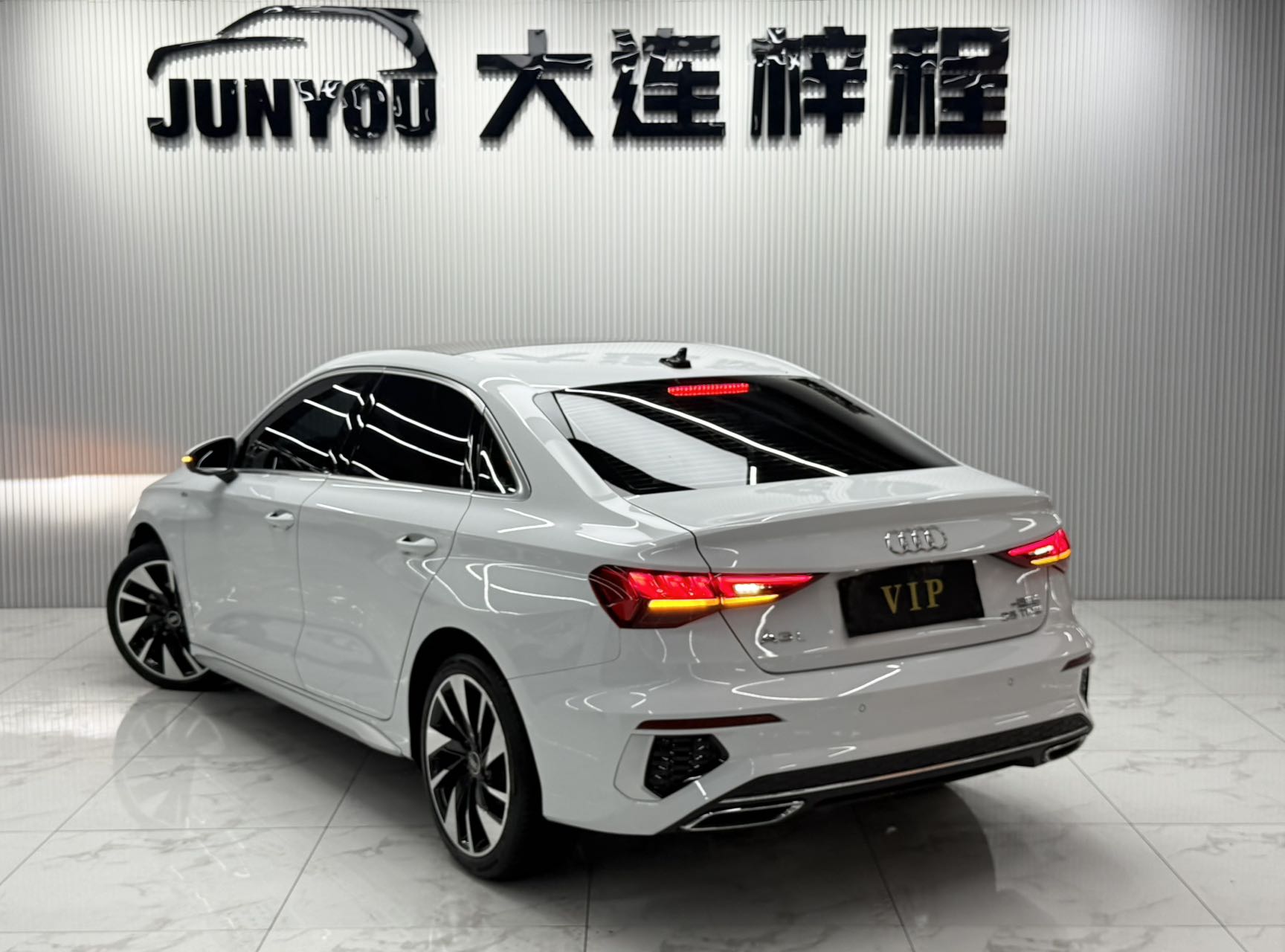 AUDI A3 2023 MODEL FACELIFT A3L LIMOUSINE 35 TFSI FASHION SPORT TYPE — фото 6