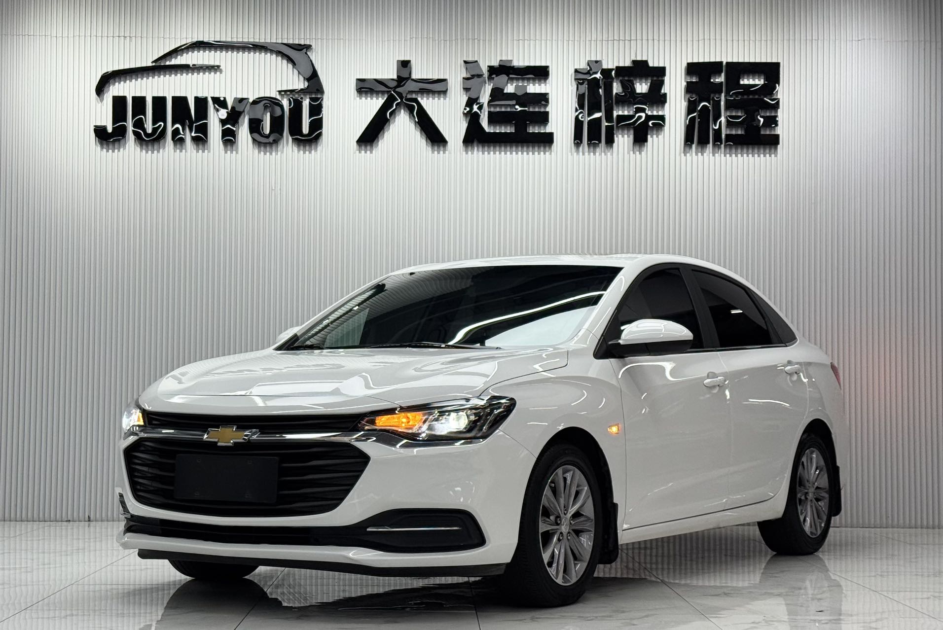 CHEVROLET CRUZE 2022 320 AT 悦享 SUNROOF EDITIO — фото 1